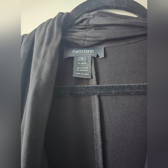 Nwt Karen Kane Black Long Sleeve Soft Flattering Cascade Wrap Dress - Picture 4 of 14